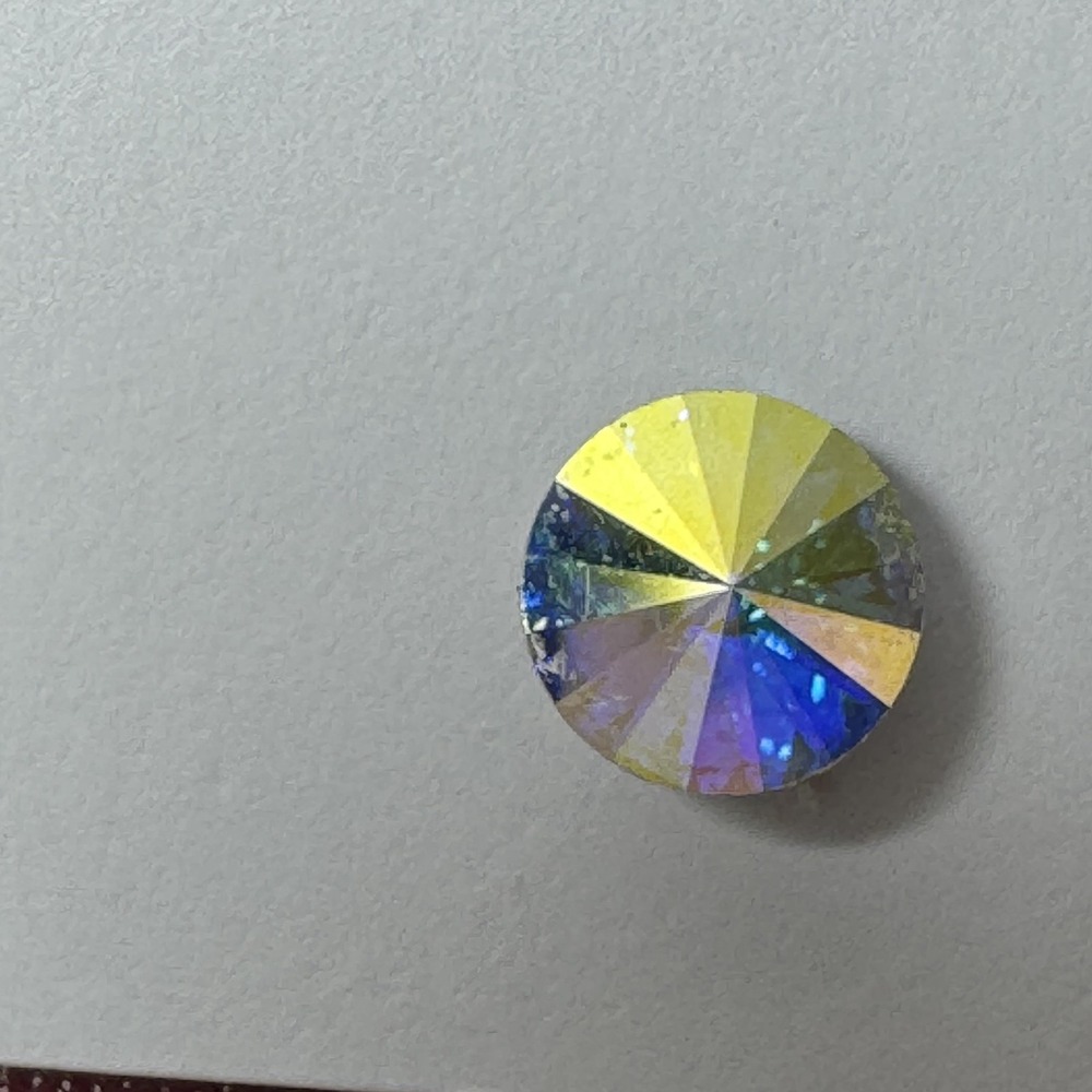 Monet Crystal AB Rivoli Round Stud Earrings Silver Tone Iridescent Post Pierced - Picture 4 of 8